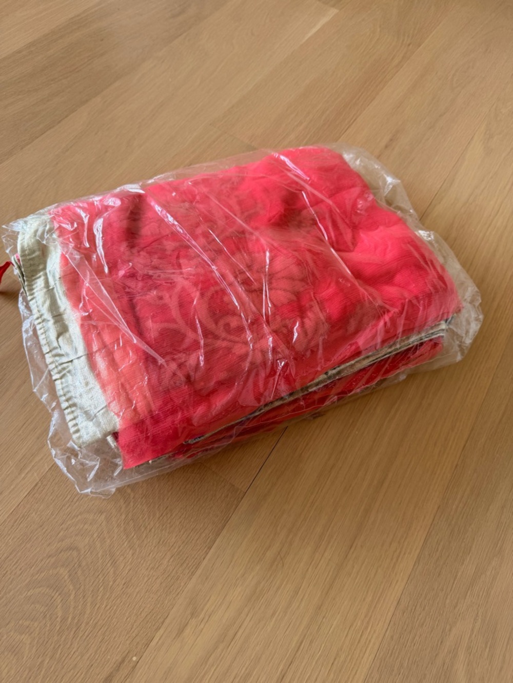 NWT: Embroidered Coral Pink Saree with Gold Accents - Picture 2 of 9